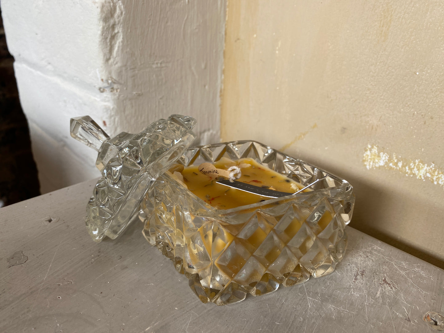 Flames of Beverley Candle