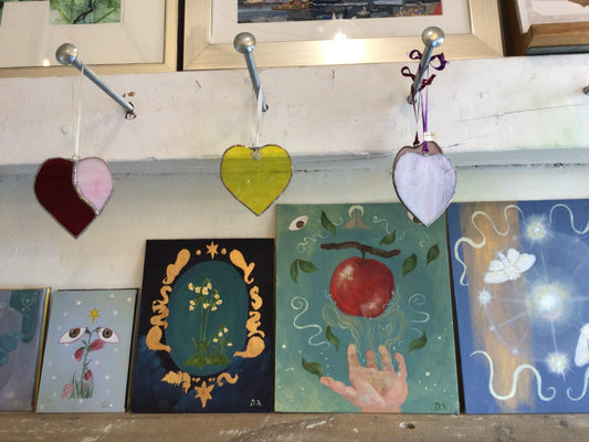 Glass heart with decoration