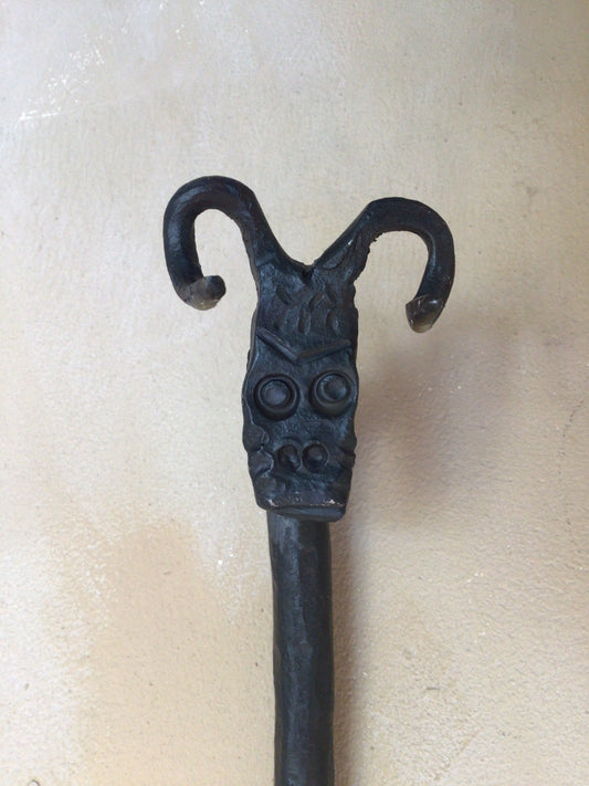 Dragon poker by MUST Forge