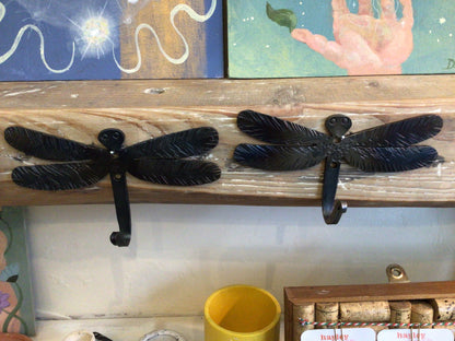 Dragonfly Hook by MUST Forge Small