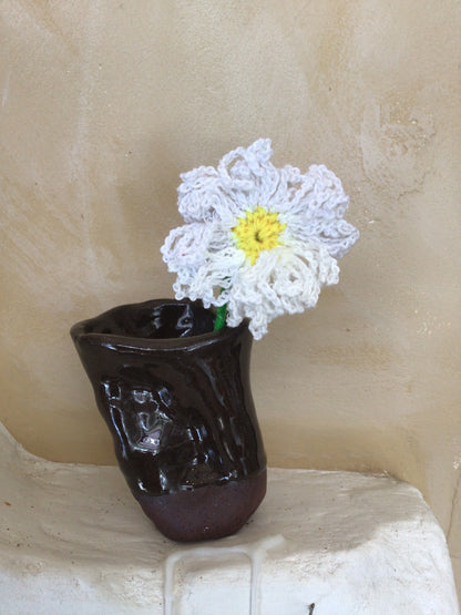 Crochet flowers by Hermione. Rowe