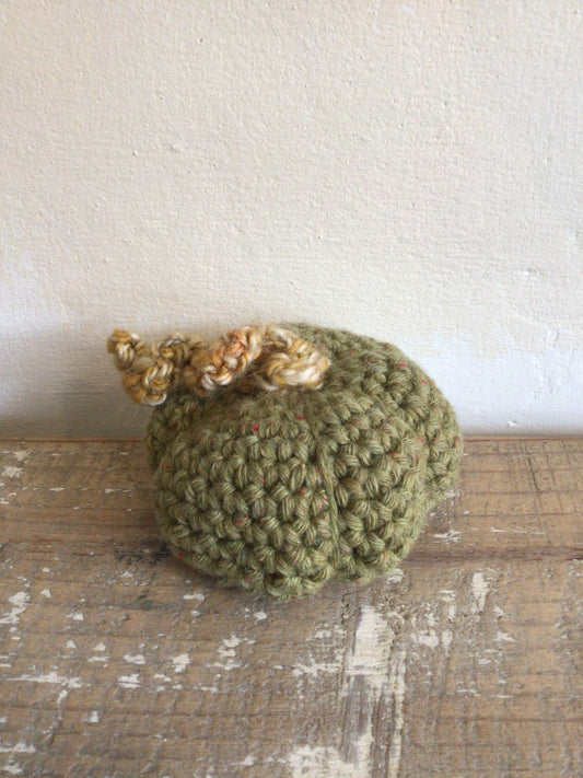 Small Crochet Pumpkin by Hermione