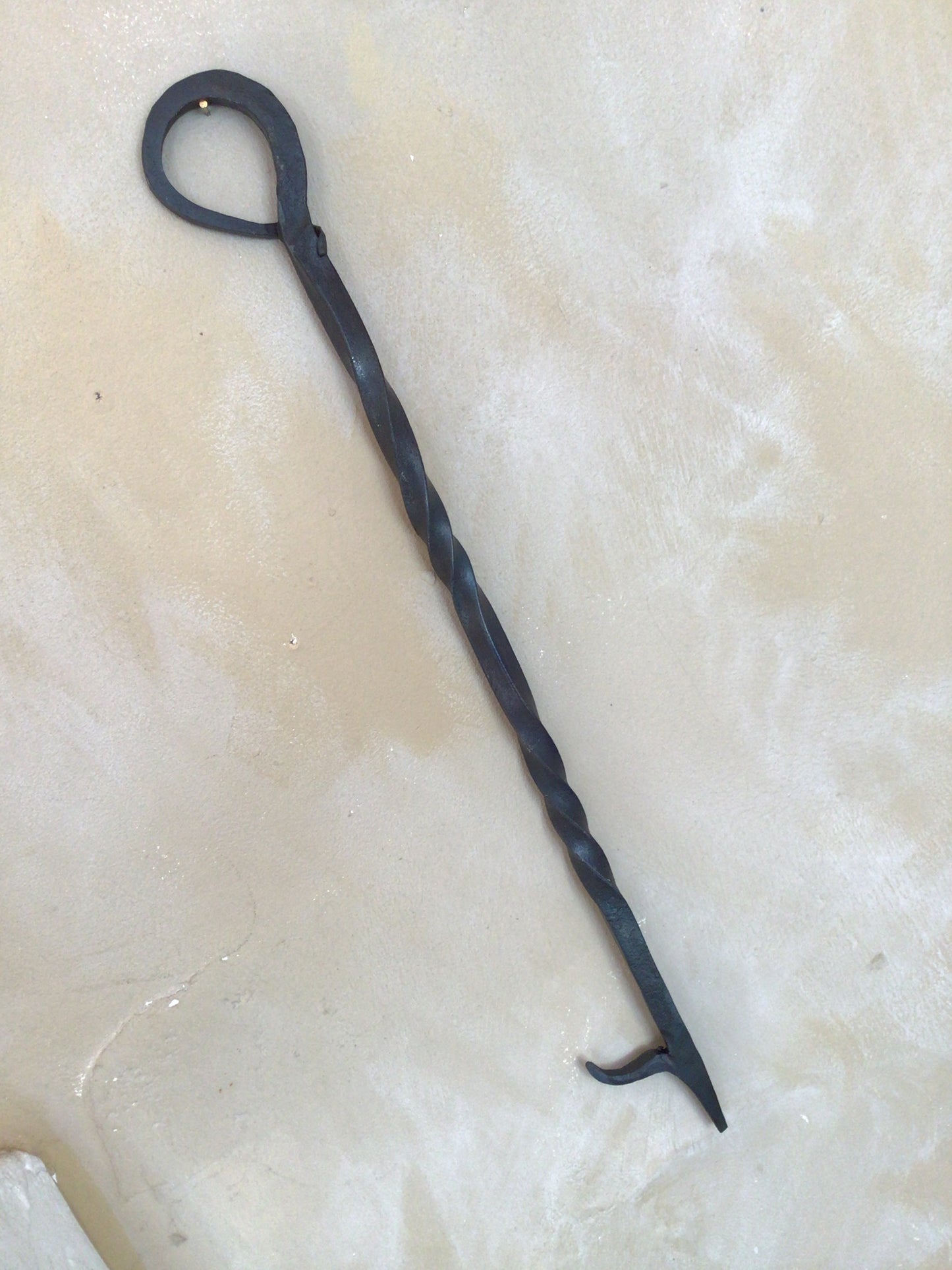 Twisted poker by MUST Forge